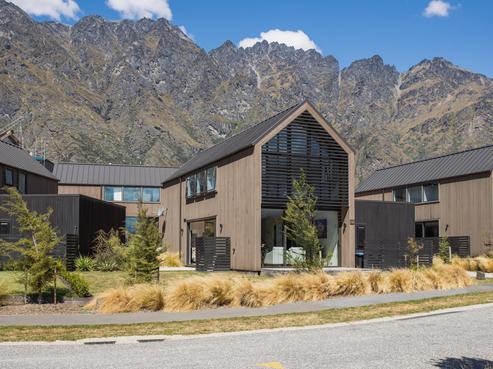 27 Falconer Rise, Jacks Point