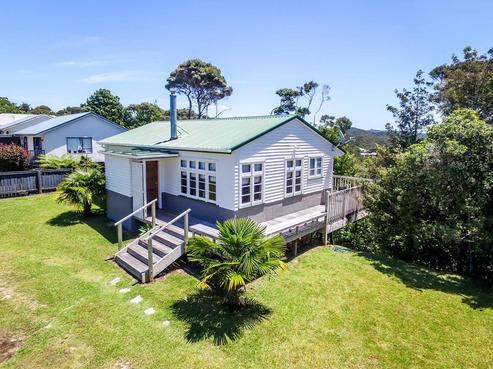 42 Te Haumi Drive, Paihia