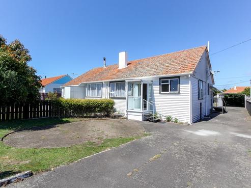 15A Strange Street, Waitara
