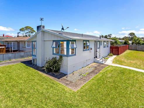 2 Maybelle Place, Kelston
