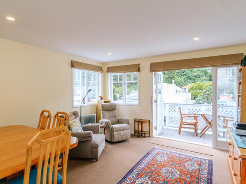 4/14 Oroua Street, Eastbourne