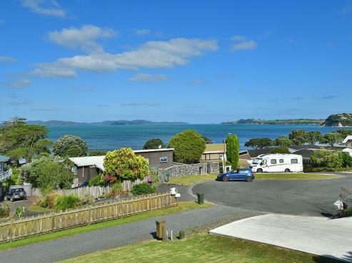 17 Panui Terrace, Snells Beach