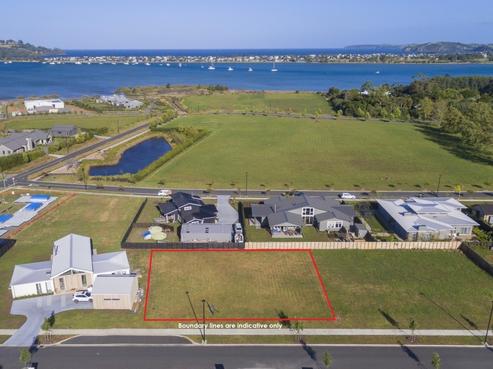 5 Shearwater Lane, Point Wells