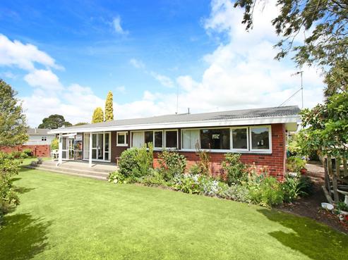 12 Trewin Street, Feilding