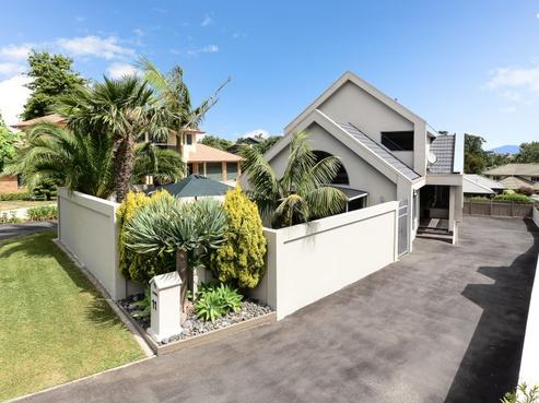 11 Western Heights Drive, Western Heights