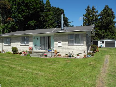 416 Mcclure Street, Pirongia