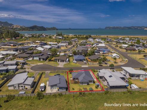 21 Captain Wood Avenue, Whitianga
