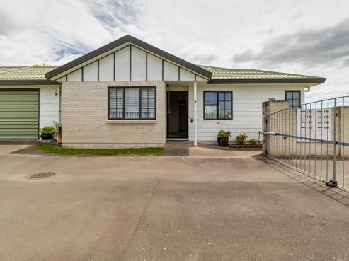 1/2A Spriggs Crescent, Greenmeadows