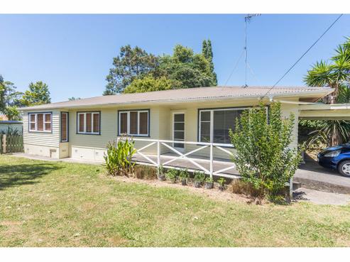 46 Stottholm Road, Titirangi