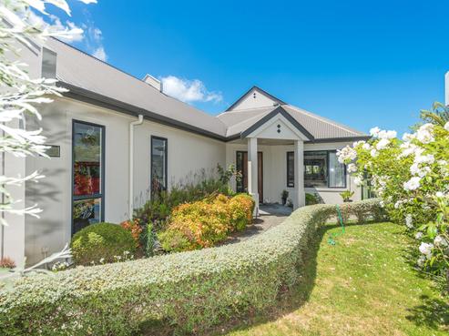 12A Perrett Drive, Otamatea