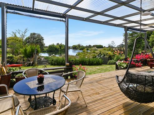 34 Takinga Street, Mourea