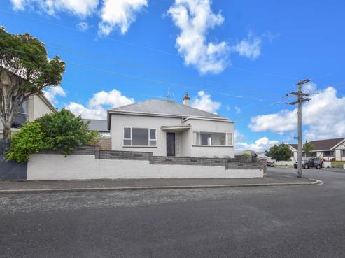 35 Beta Street, Belleknowes