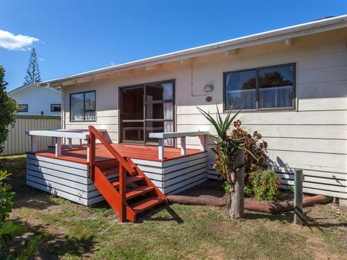 8 Chestnut Grove, Tairua