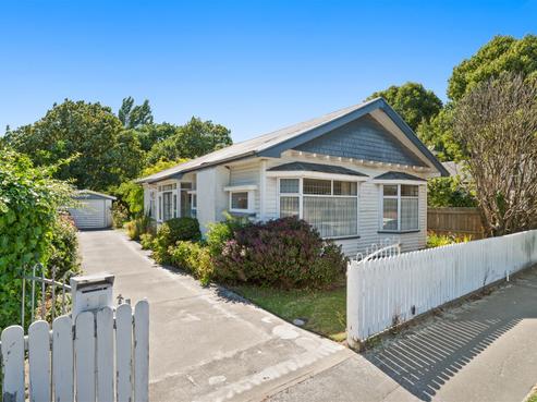 122 Strickland Street, Sydenham
