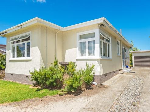 191 Great North Road, Otamatea