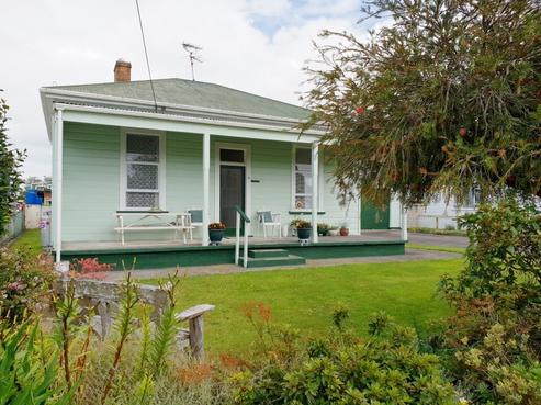 9 Julian Street, Eltham