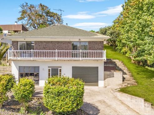 12 Garthwood Road, Hillcrest