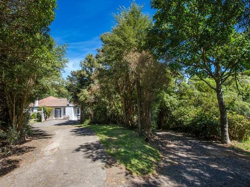 94 Castlewood Road, Company Bay