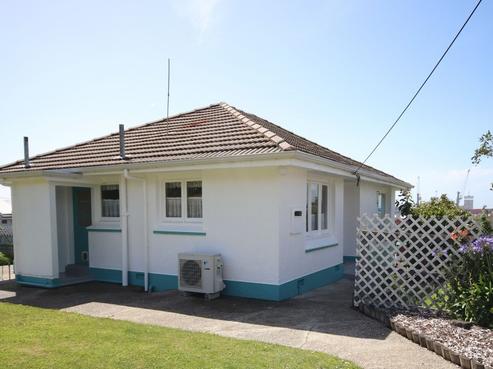 213 Barrow Street, Bluff