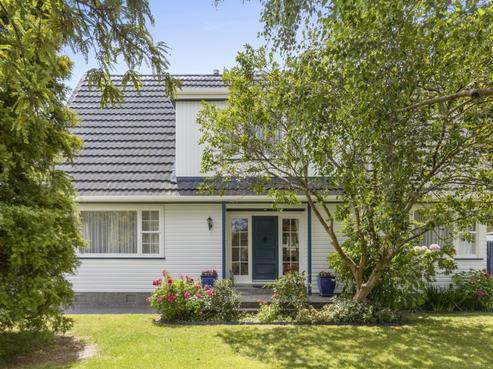 33 Orr Crescent, Lower Hutt