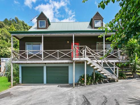 32B Fernlea Rise, Bayview