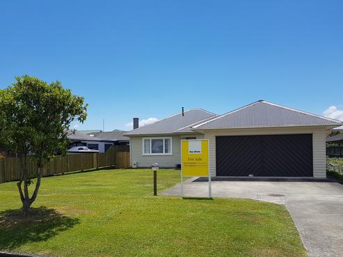 39A Holland Street, Glenholme