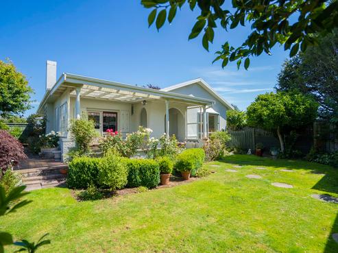 40 Park Street, Gladstone