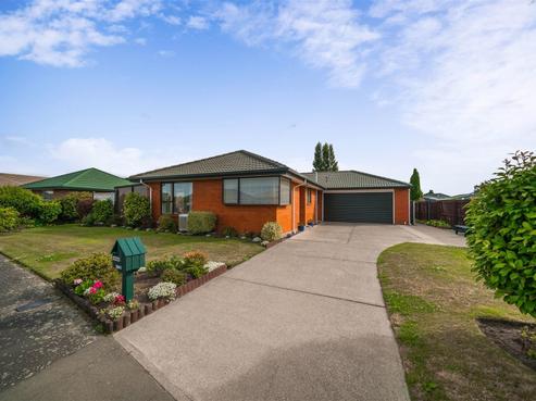 24 Bella Rosa Drive, Hei Hei