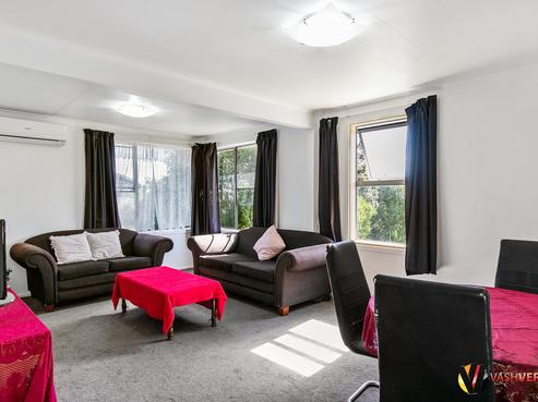 135 Preston Road, Otara