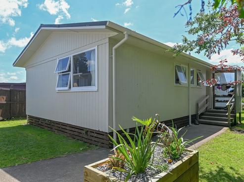 15A Charles Road, Hannahs Bay
