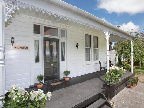 21 Bond Street, Marton