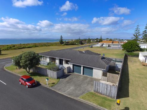 1 Whale Crescent, Karikari Peninsula