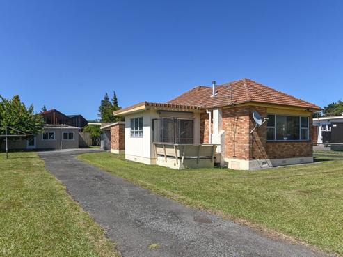 9 Isobel Street, Fairy Springs