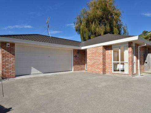 61 Danbury Drive, Torbay