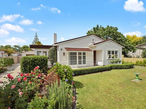 2 Wilson Street, Hamilton East