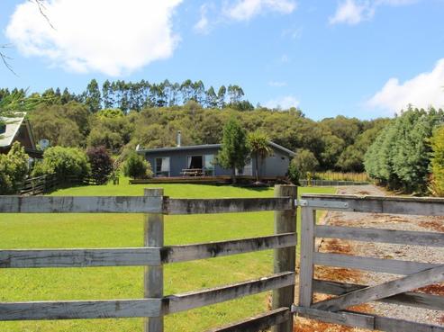 154 Raurimu Road, National Park