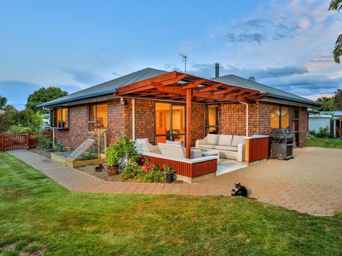 15 Stagg Place, Brightwater