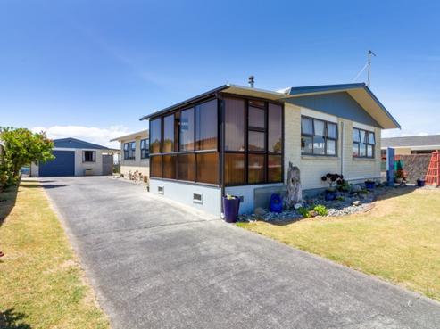 33 Thomas Place, Foxton Beach