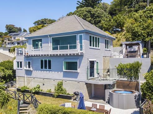 9 Newport Terrace, Seatoun