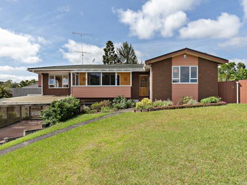 93 Eskdale Road, Birkdale