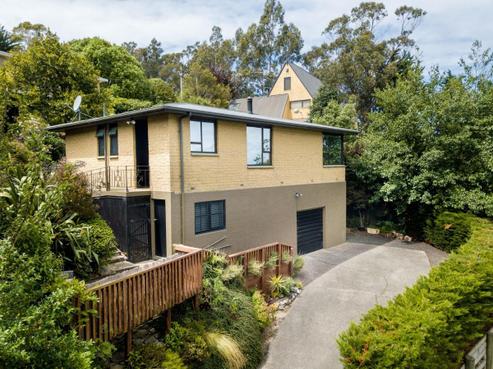 14 Larnach Road, Waverley