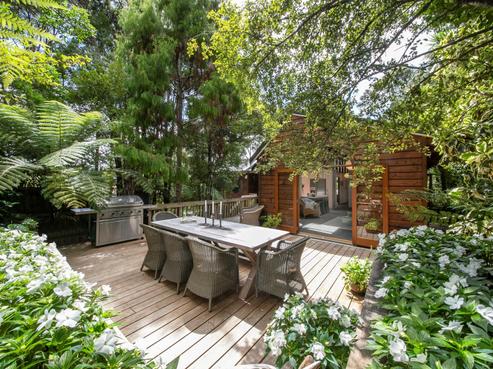 6 Kaurimu Rise, Titirangi