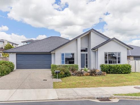 31 Outlook Terrace, Silverdale