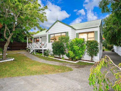 3 Celina Place, Browns Bay