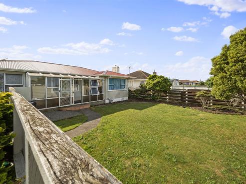 126 Waihi Road, Hawera