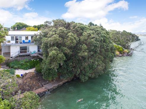 65 Saint Michaels Avenue, Point Chevalier