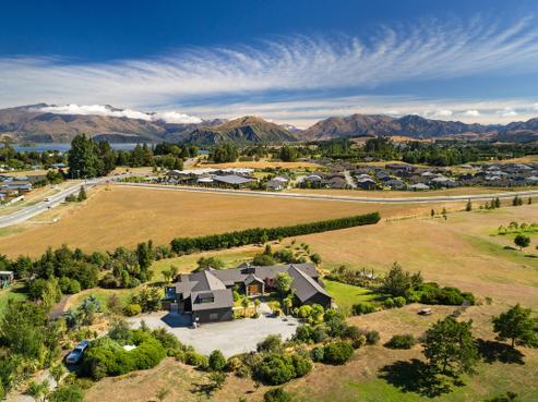 2/71 Cardrona Valley Road, Wanaka