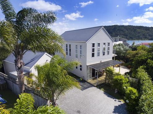 616B Harbour View Road, Whangamata