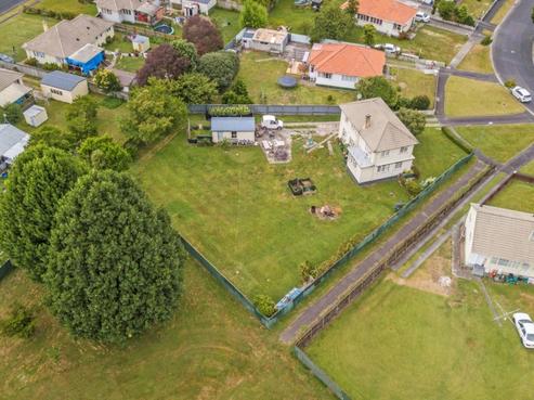 35A Ross Crescent, Fairfield