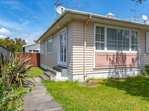 2/416 Fergusson Drive, Heretaunga